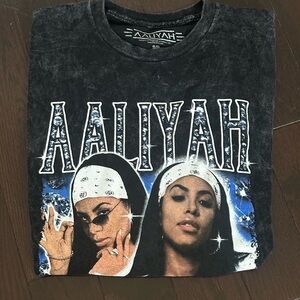 Aaliyah Black Graphic Short Sleeve Tee